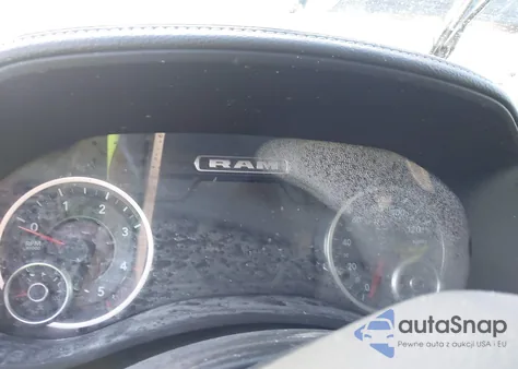 2024 Ram 2500 Laramie Crew Cab 4X4 6'4 Box z USA, uszkodzony, nr VIN 3C6UR5NL5RG190093